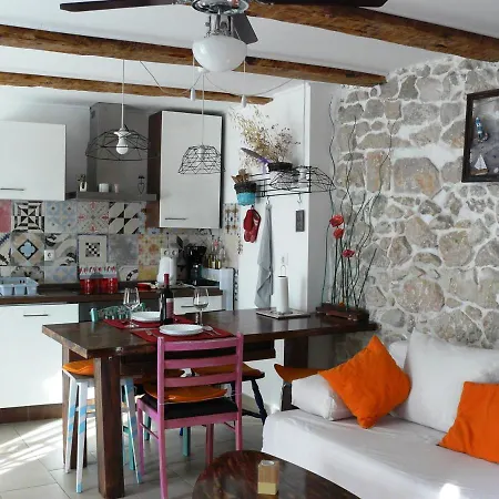 Mimi Apartment