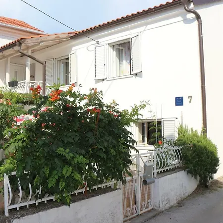 Appartement Mimi Jadranovo